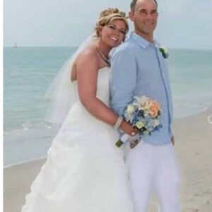 David's Bridal Strapless White Gown